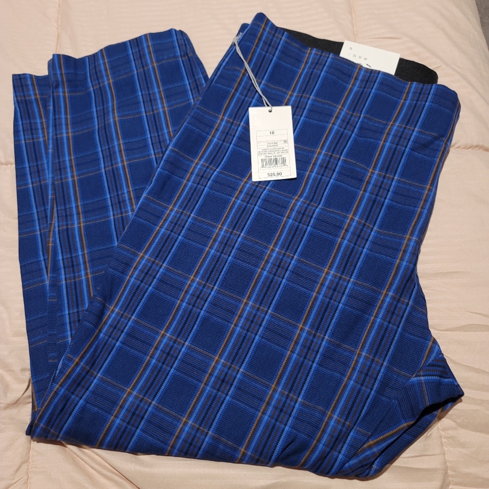 ANKLE PANTS